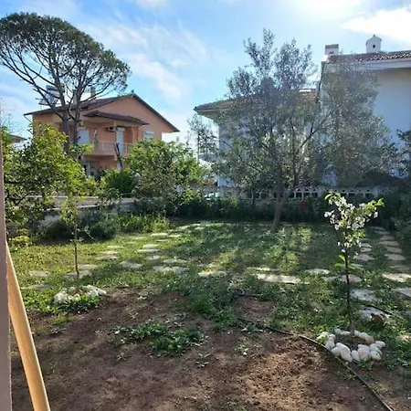 Pamuk Konukevi, Bahce Kati, Apartment Ayvalı